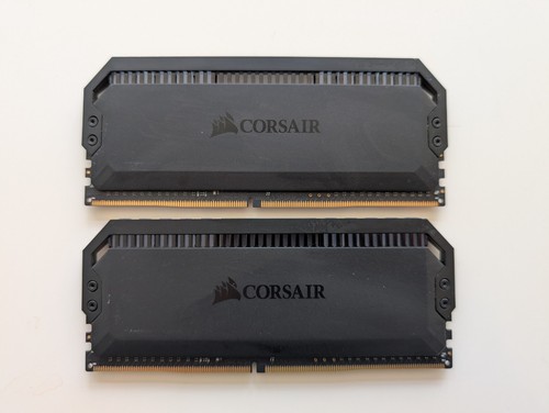 Corsair - 16, gb