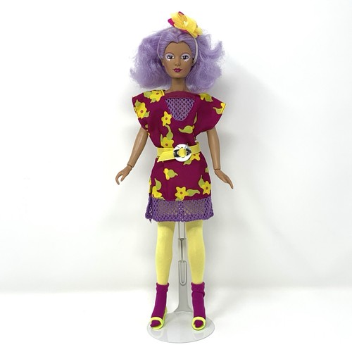 Jem and the - holograms, shana