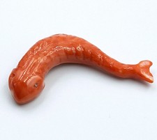 ANTICO CIONDOLO STATUETTA   DI CORALLO ARANCIONE DEL GIAPPONE CORALLO PESCE