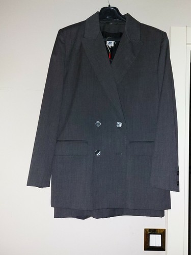 Tailleur donna grigio