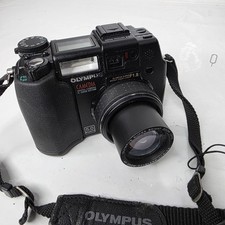 OLYMPUS - Fotocamera digitale