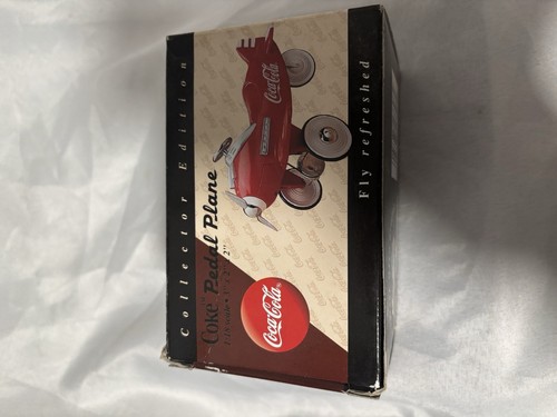 Aereo pedali coca - aereo, a