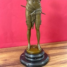 Statua donna bronzo scultura