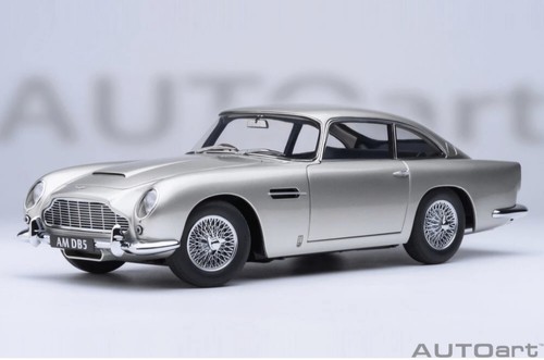 Autoart aston - 1:18,