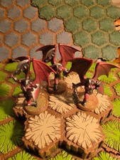 Figurine Heroscape con carta