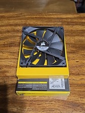 Corsair ML140 LED Elite