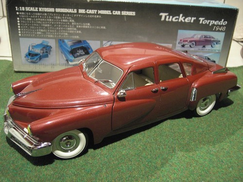 Tucker torpedo rouge - tucker, au