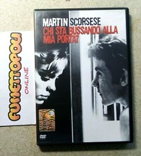 CHI STA BUSSANDO ALLA MIA