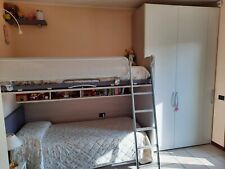 Letto a soppalco + scrivania e libreria Moretti