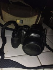 Fujifilm FinePix S2000HD 10MP