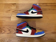 NEW Nike Air Jordan 1 Mid SE