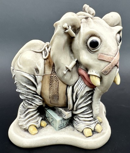Figurina harmony kingdom nip - harmony,