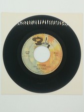 ROCKY ROBERTS - T-bird / Hitch