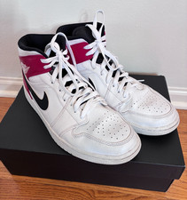 Air Jordan 1 Mid Red White