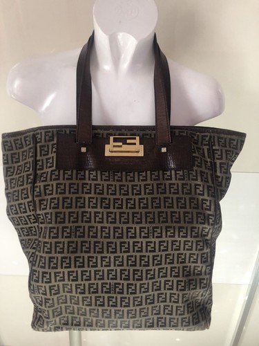 Fendi monogram shopper tote - fendi,