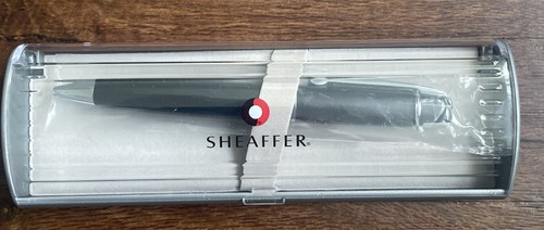 Sheaffer 300 ballpoint pen - ballpoint,