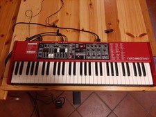 Nord Electro 4d con custodia originale