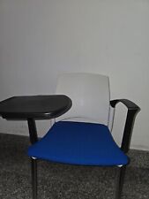 Sedia  con Tavolino Ribaltabile anche per Conferenze