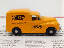 CORGI MORRIS MINOR VAN PUBBLICITARIO BIC  - MODELLINO 1:43 + pagine ILLUSTRATE