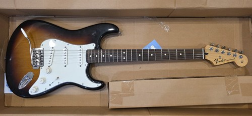 Standard stratocaster - standard, stratocaster®