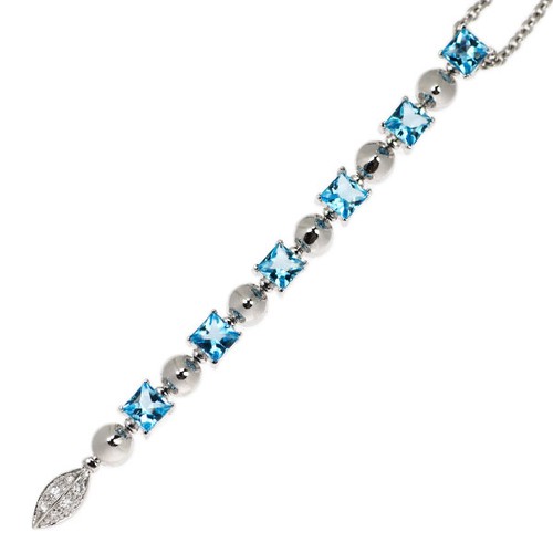 Collana con ciondolo - , in