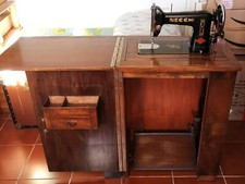 Macchina da cucire con mobile Necchi BDA 146, Anni 30 funzionante ben conservata