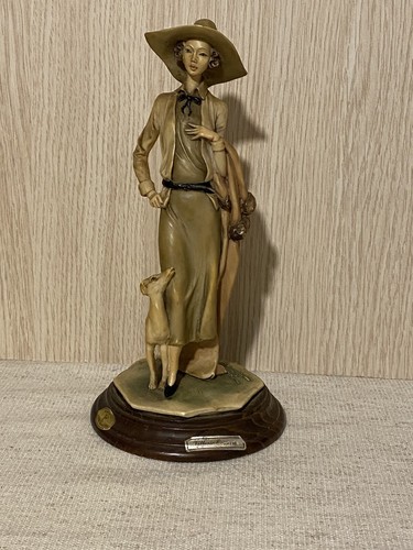 Vittorio tessaro statua - statua, donna