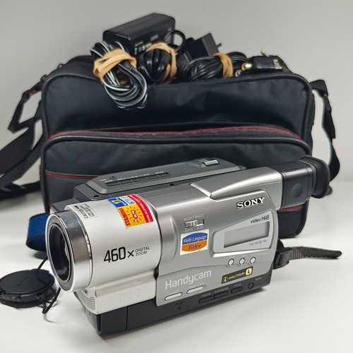 Sony handycam ccd - sony, ccd-tr718e