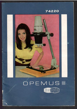 A) Vecchio manuale di