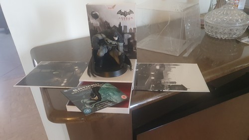 Batman arkham city statua - batman,