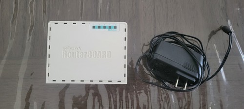 Mikrotik hex lite rb750r2 - mikrotik,