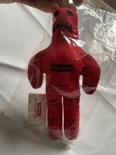 Supreme Bambola Voodoo Con