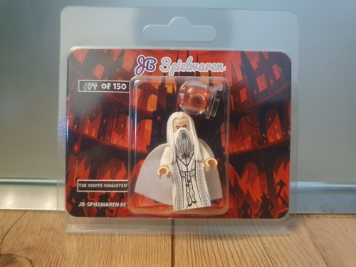 White magister saruman con - white,