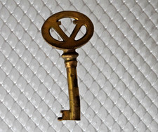 SKELETON KEY VICTOR VICTROLA