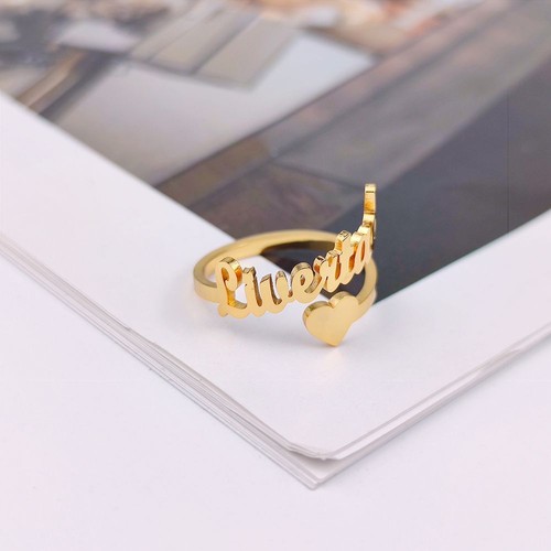 Anello con nome personalizzato