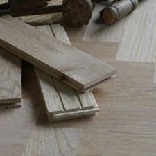 Pavimento in parquet rustico
