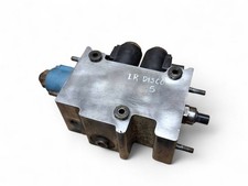 Blocco valvole distribuzione