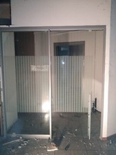 Porta scorrevole per ufficio