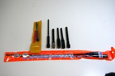 LOTTO 8    ANTENNE PER PORTATILI    BIBANDA 144/430 MHZ    +1   ICOM    144 MHz