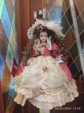 bambola porcellana antica