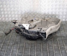 AUDI Q3 8U 2.0 TDI Serbatoio AdBlue 5N0131877D 2.0 Diesel 110kw 2017