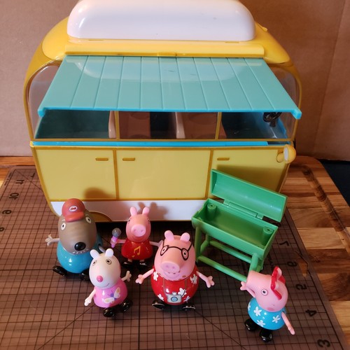 Peppa pig camper van motor - peppa,