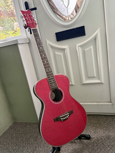 Chitarra acustica left - chitarra, handed