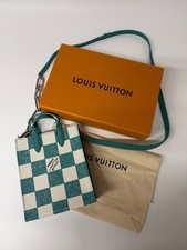 LOUIS VUITTON SAC PLAT XS