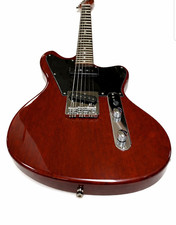 BALANCED OFFSET 6 STRING TELE