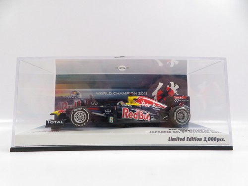 Minichamps 413110301 red - minichamps,