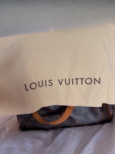 Louis vuitton monogram - louis,
