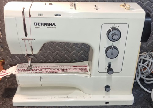 Bernina 830 electronic - 830,