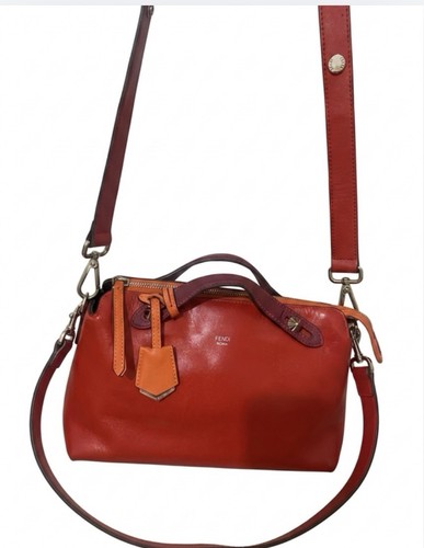 Fendi the way - by,