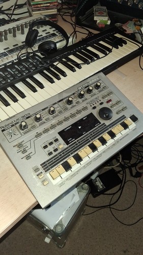 Roland 303 digital - roland, mc-303